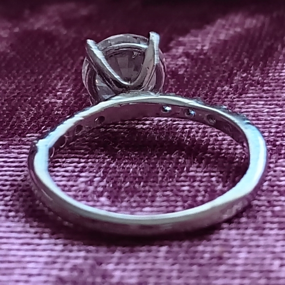 Silver Clear Cubic Zirconia Ring - Picture 5 of 12